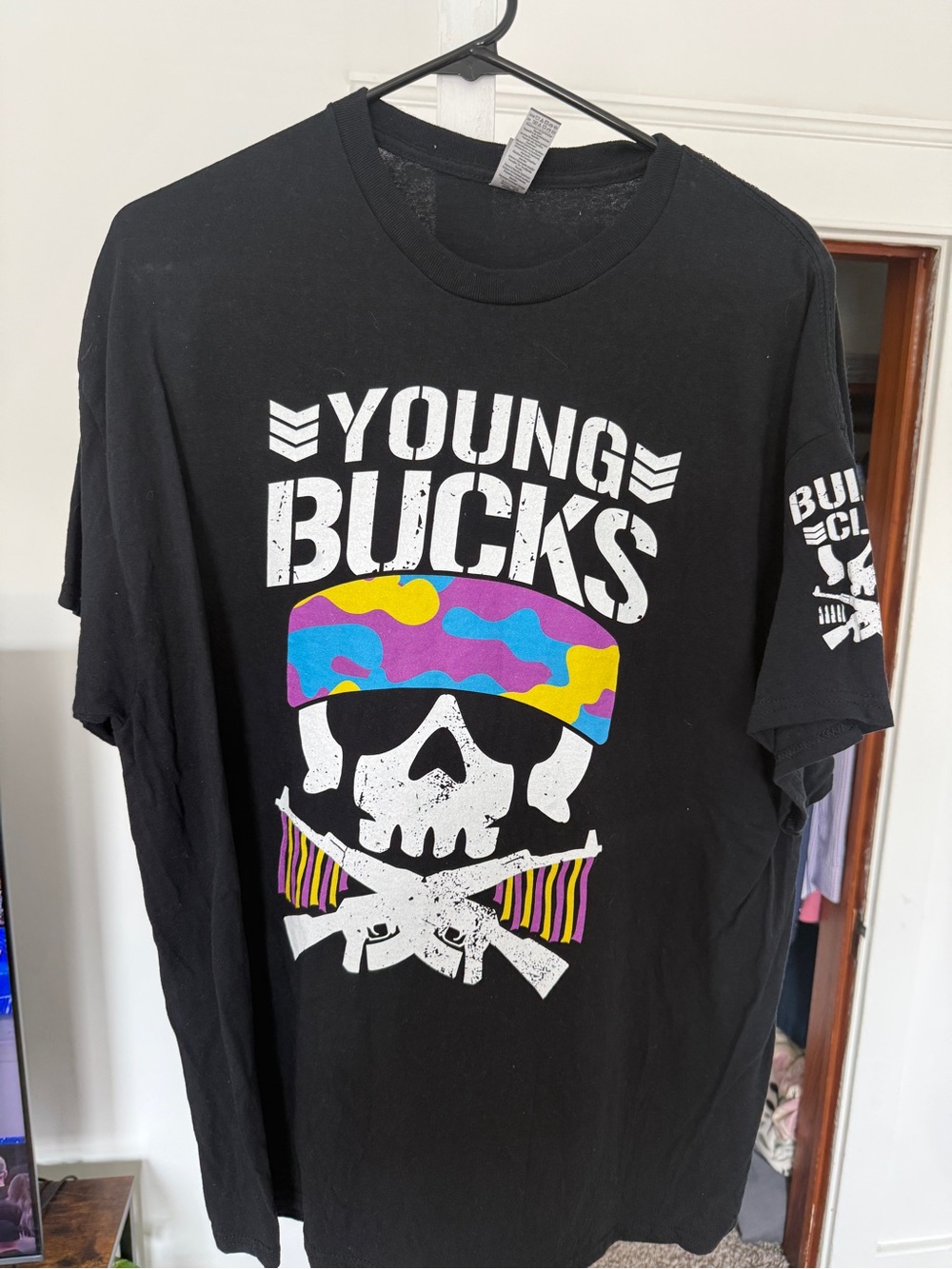Gildan Black Kids Tee with Multicolor Skull Graphic